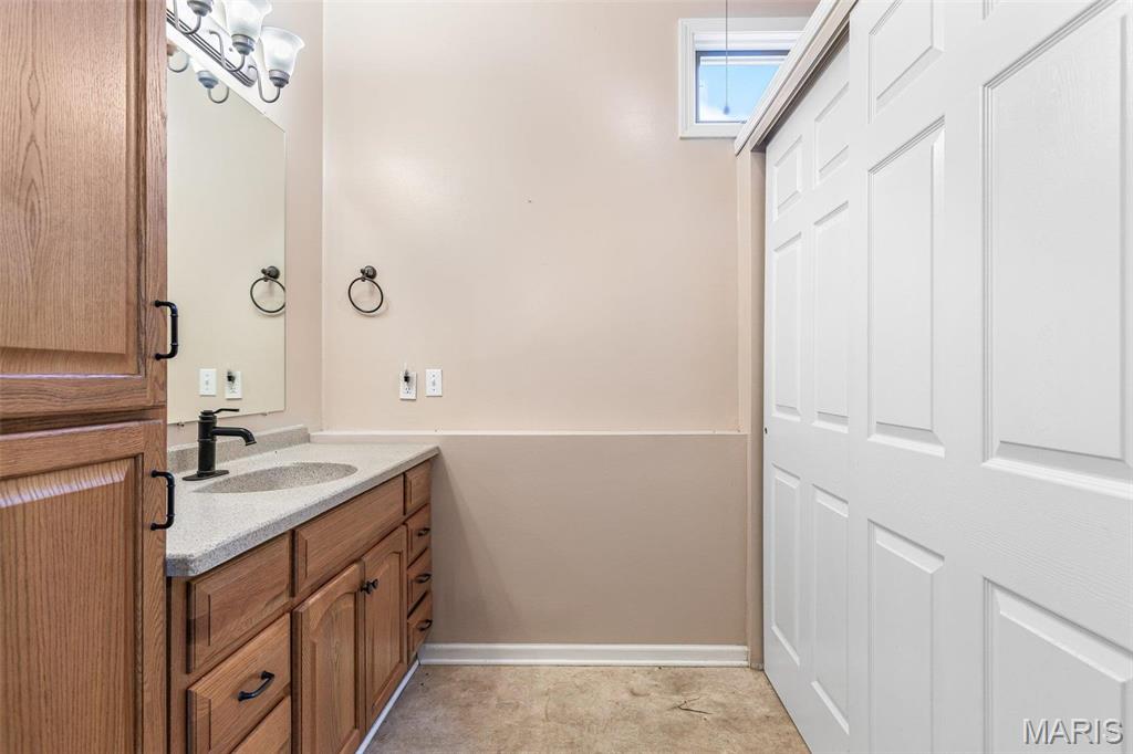 107 Wildhorse Road Farmington, MO 63640 - Photo 39 of 99