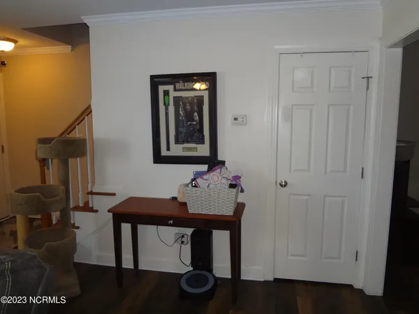 $1,900 | 205 South Pointe Drive, Unit B, Winterville, NC 28590