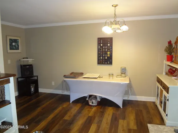 $1,900 | 205 South Pointe Drive, Unit B, Winterville, NC 28590