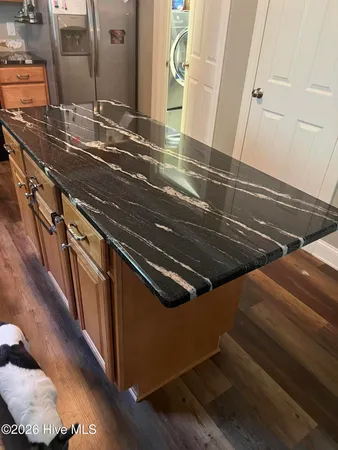 $1,900 | 205 South Pointe Drive, Unit B, Winterville, NC 28590