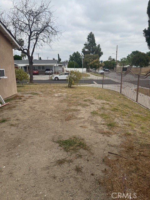 11301 Collett Avenue, Unit 1/2 Granada Hills, CA 91344 - Photo 11 of 19