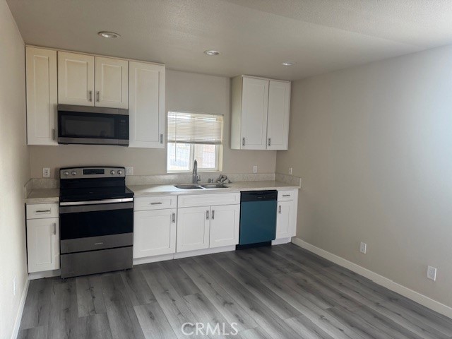 11301 Collett Avenue, Unit 1/2 Granada Hills, CA 91344 - Photo 10 of 19