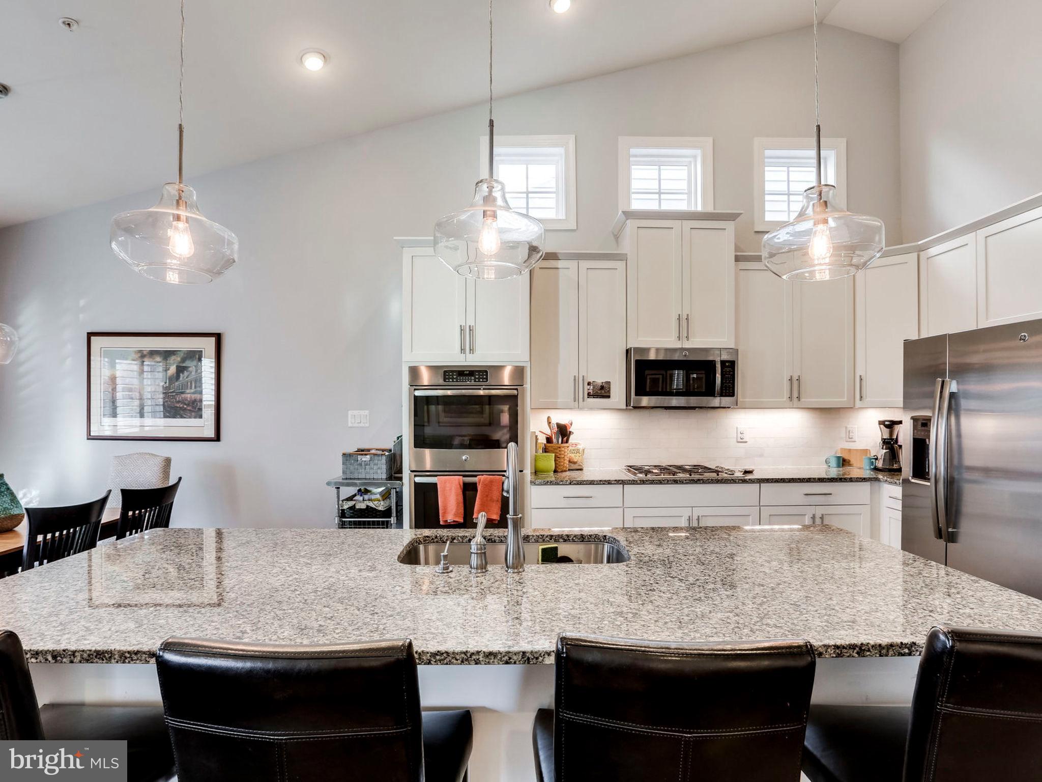 1380 Patuxent Ridge Road Odenton, MD 21113 - Photo 14 of 37 Well Appointed Chef's Kitchen