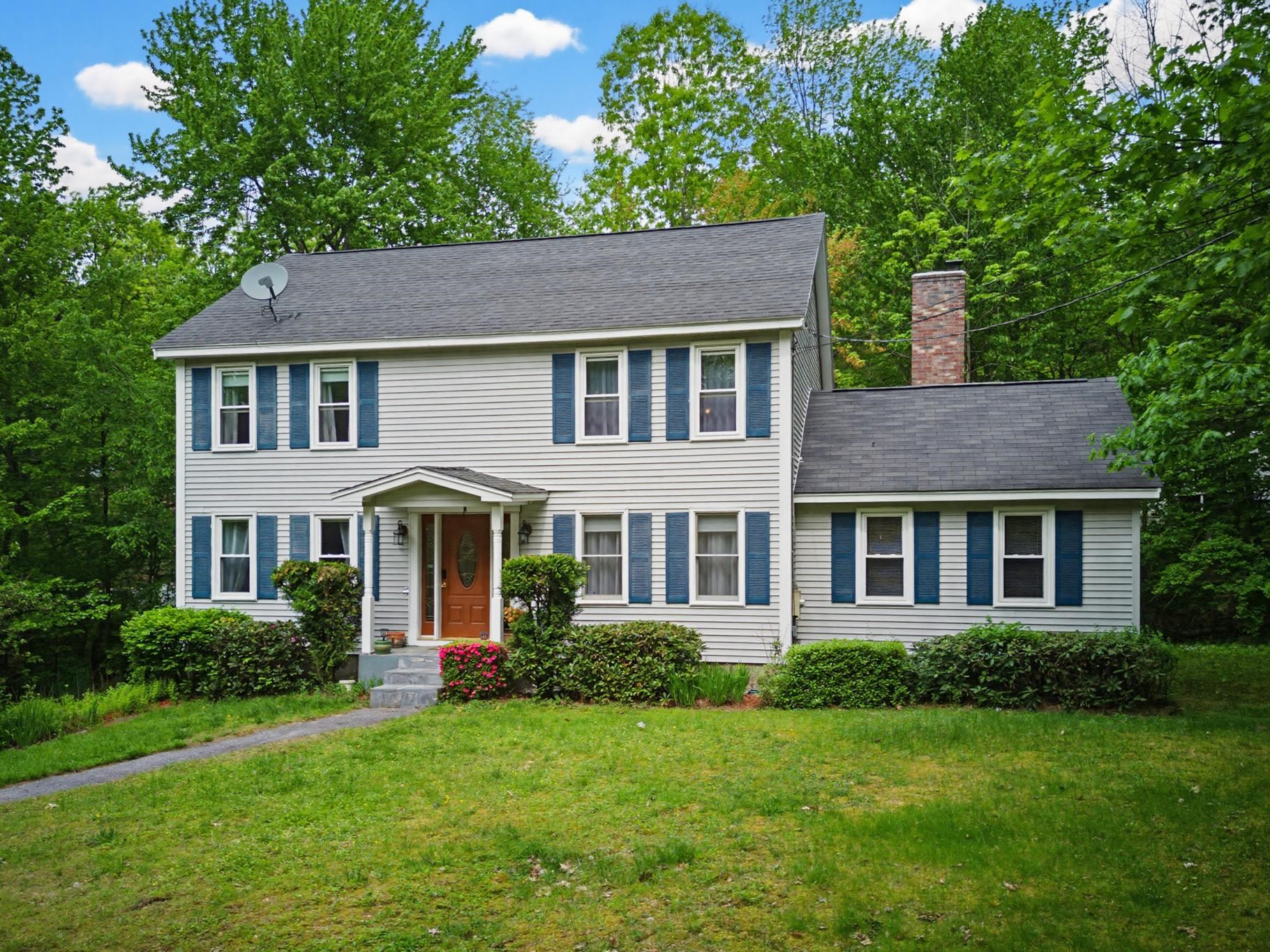 2 Arthur Avenue Hooksett, NH 03106 - Photo 1 of 49