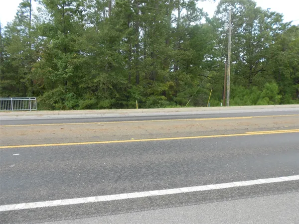 $39,000 | 957 Farm To Market Road 356, Onalaska, TX 77360