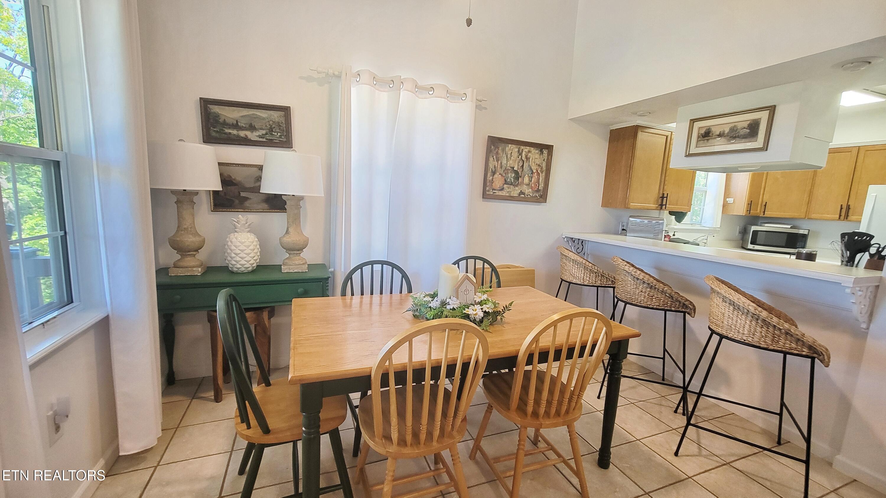 264 Curry Way Del Rio, TN 37727 - Photo 15 of 40 DINING ROOM