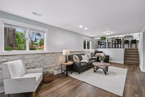 $425,000 | 9791 Ives Lane North, Maple Grove, MN 55369