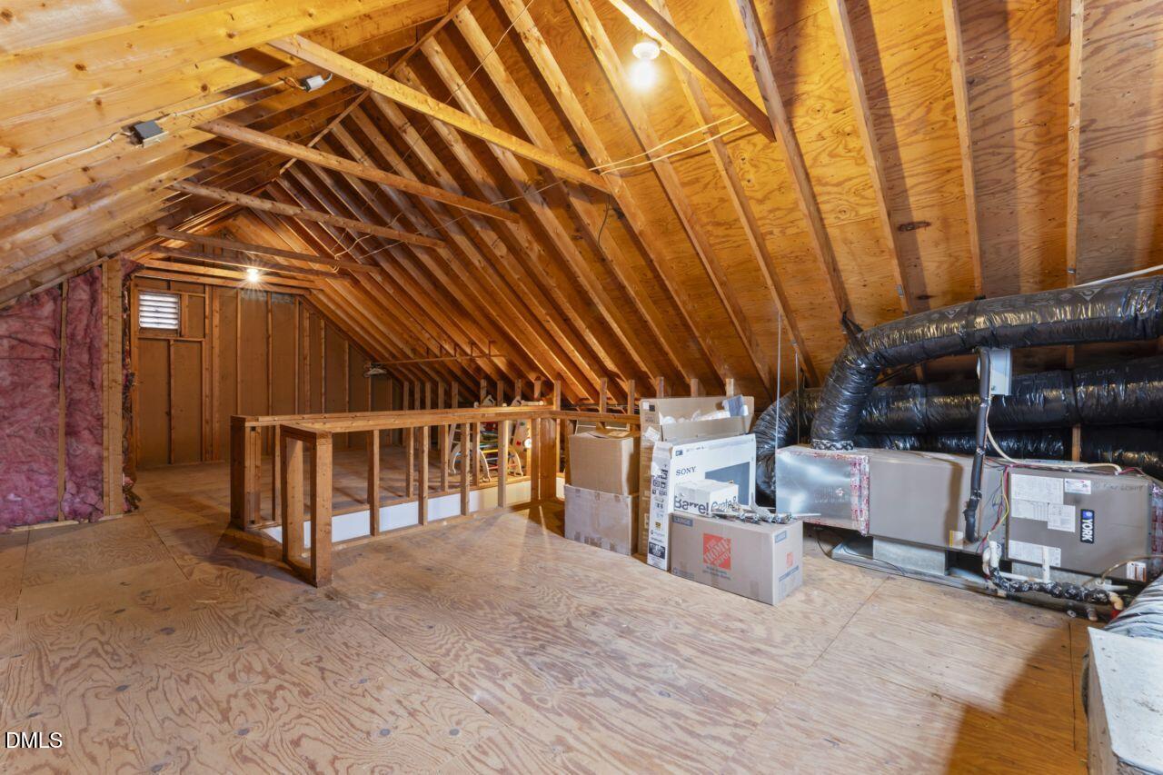 1809 Bridgeport Drive Raleigh, NC 27615 - Photo 27 of 46 photos_web_resolution_DSC09405