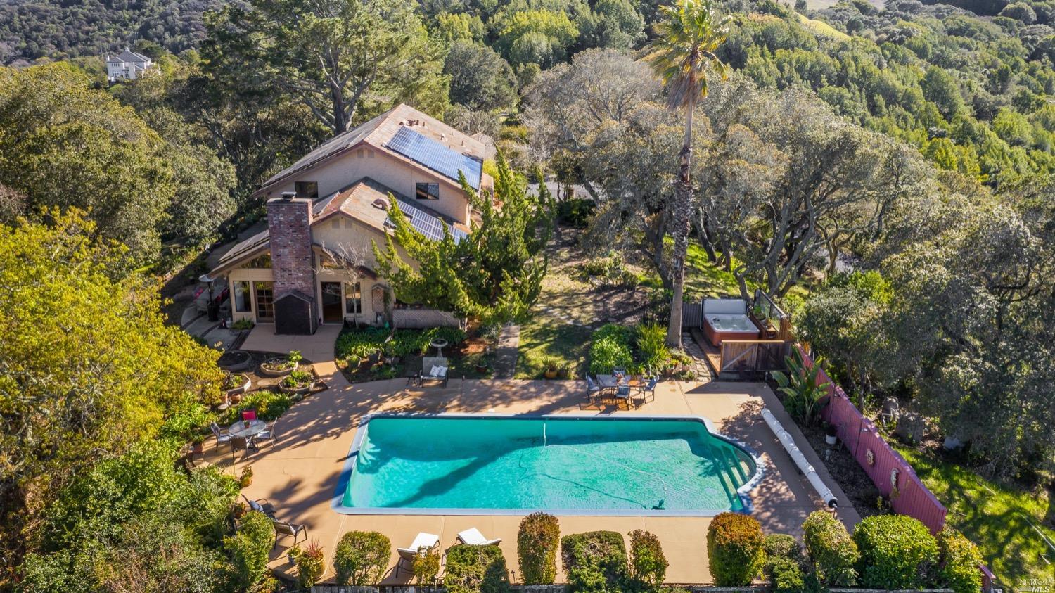 1000 Cabro Ridge Novato, CA 94947 - Photo 1 of 1