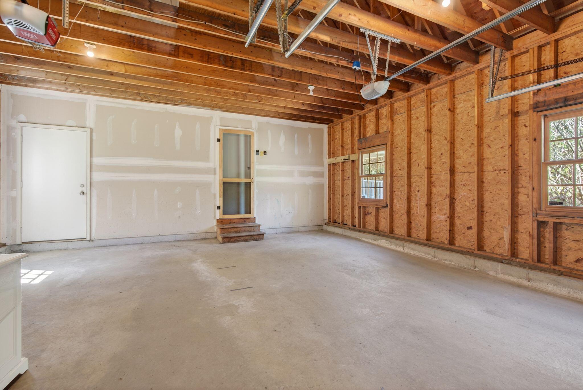 110 Christopher Road North Yarmouth, ME 04097 - Photo 29 of 35 Garage