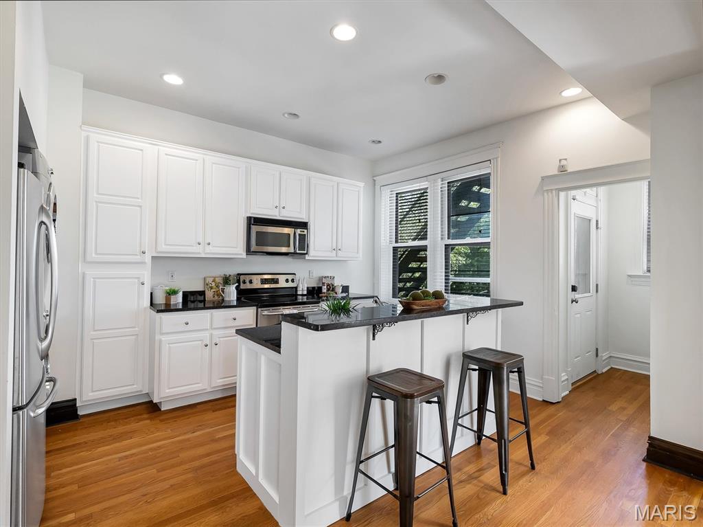 3548 Victor Street, Unit 2W St. Louis, MO 63104 - Photo 13 of 26