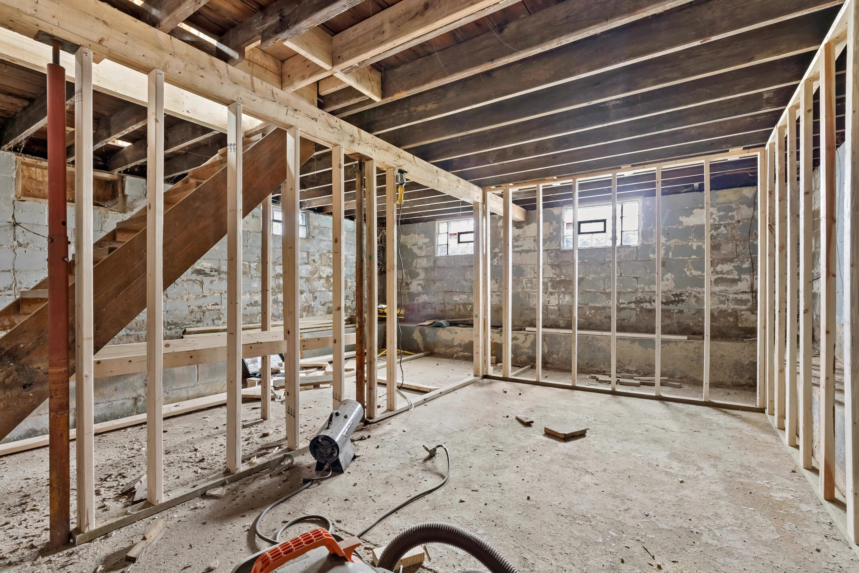 2356 Mt Olivet Road Kalamazoo, MI 49004 - Photo 23 of 24 Mt Olivet Rd 2356 Kalamazoo 49004-12