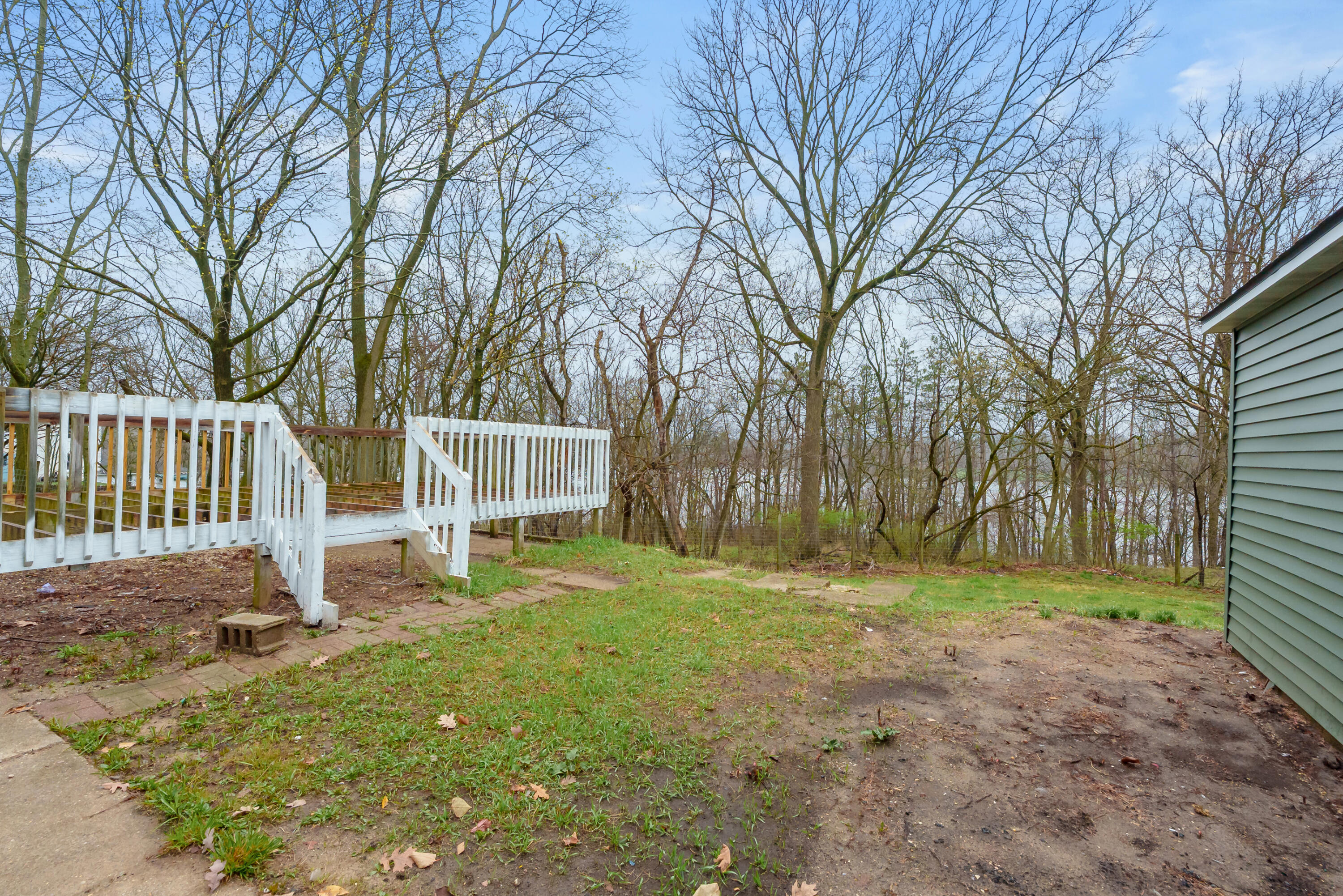 2356 Mt Olivet Road Kalamazoo, MI 49004 - Photo 9 of 24 Mt Olivet Rd 2356 Kalamazoo 49004-20