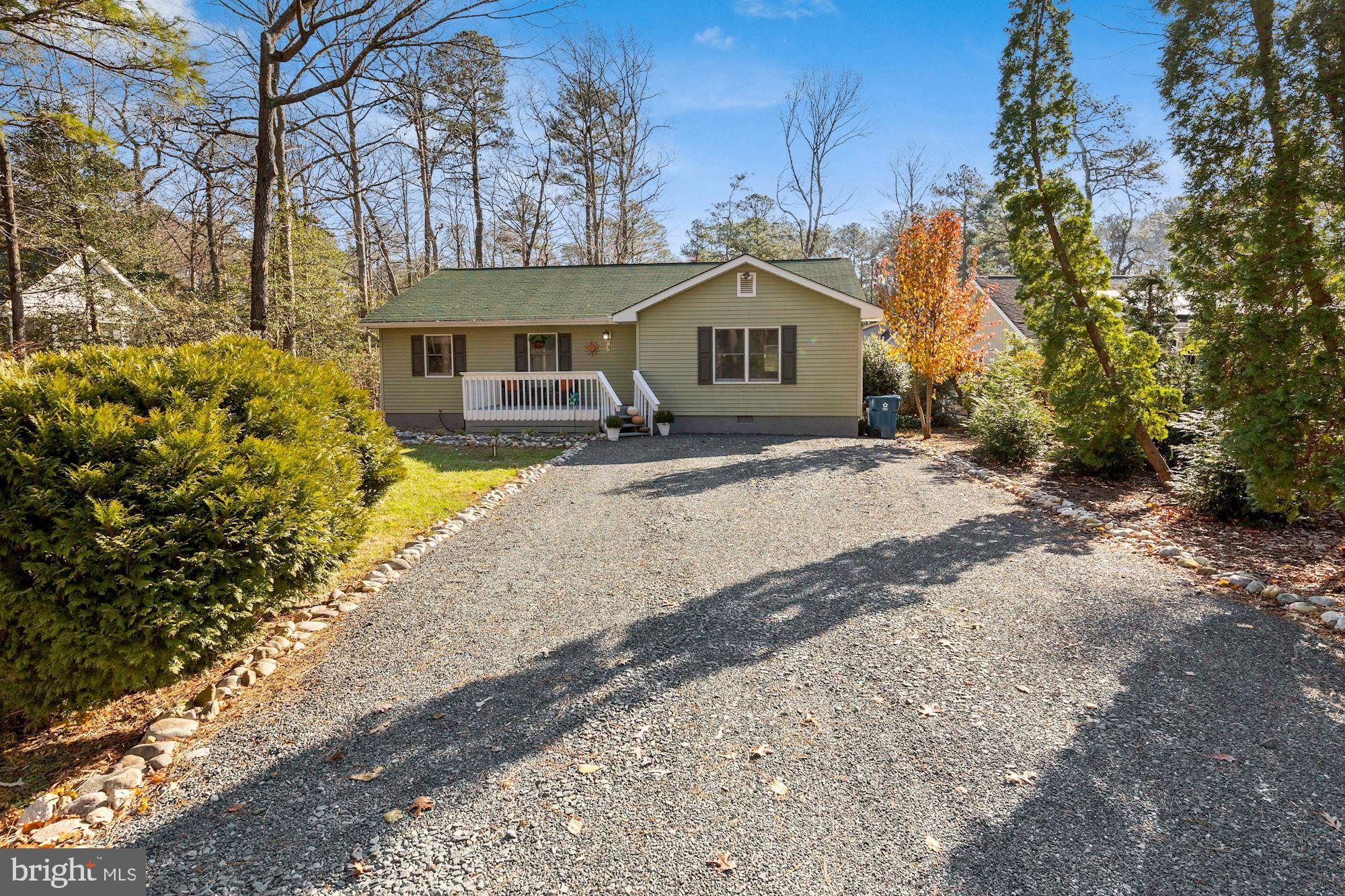 3 Canal Road Ocean Pines, MD 21811 - Photo 2 of 31 Large Welcoming Driveway