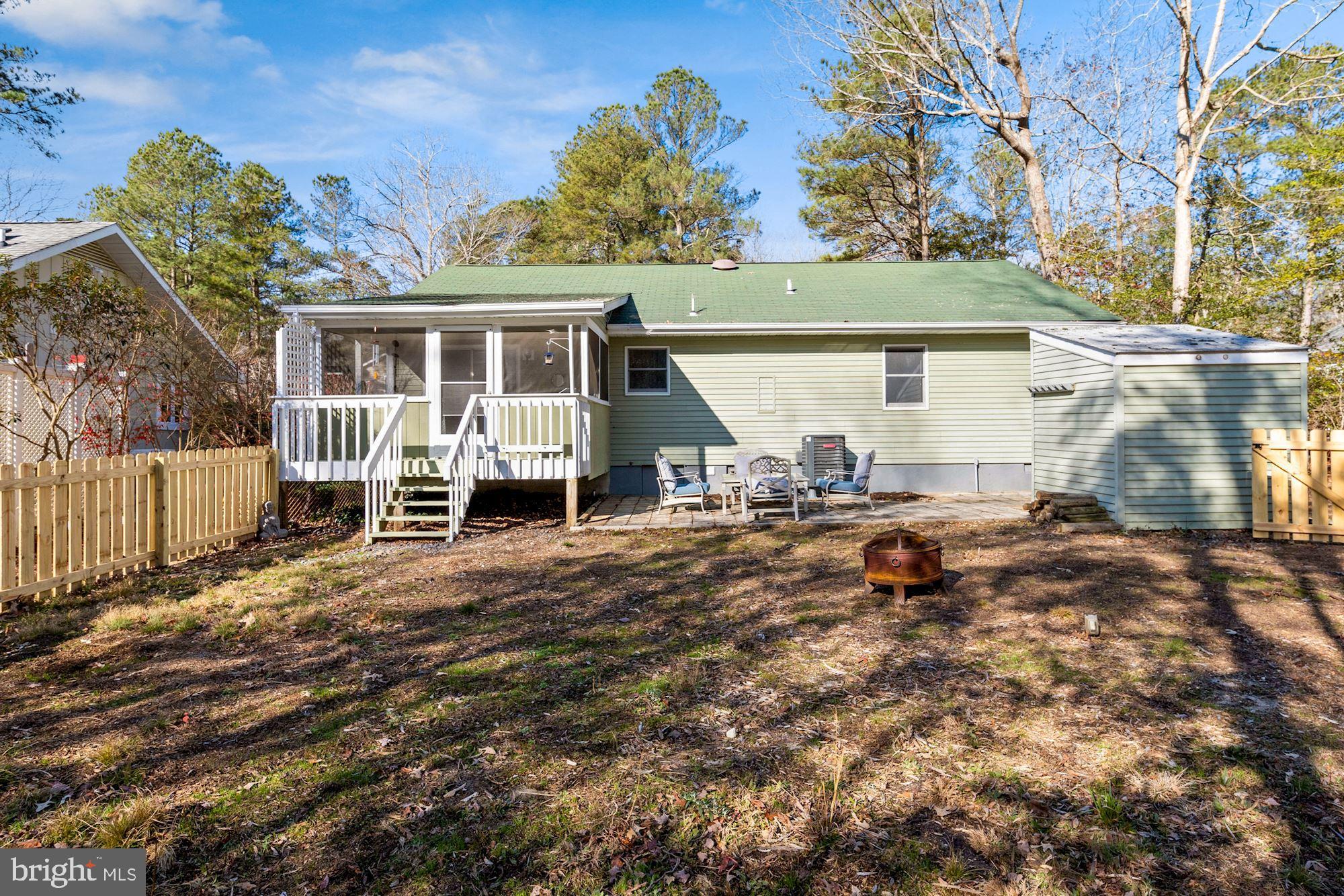 3 Canal Road Ocean Pines, MD 21811 - Photo 21 of 31 Fenced Open Back Yard
