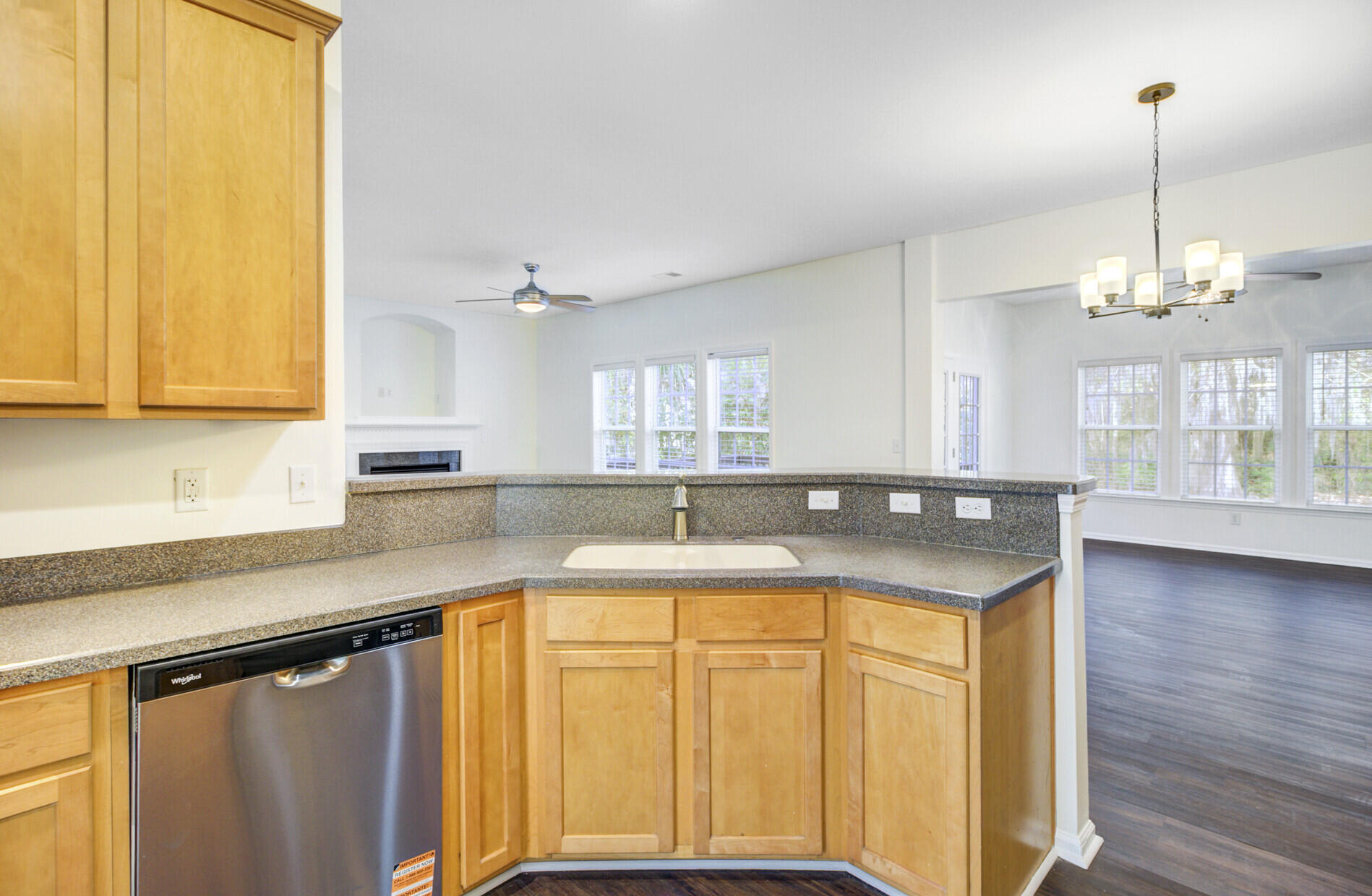 1503 Dockside Court Hanahan, SC 29410 - Photo 11 of 34 17_17_mls