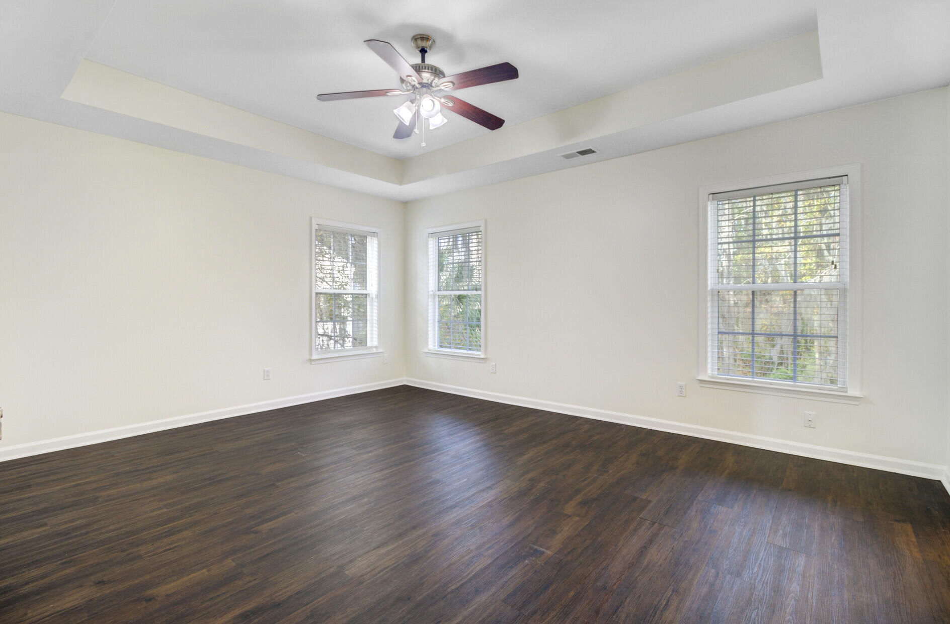 1503 Dockside Court Hanahan, SC 29410 - Photo 19 of 34 24_24_mls