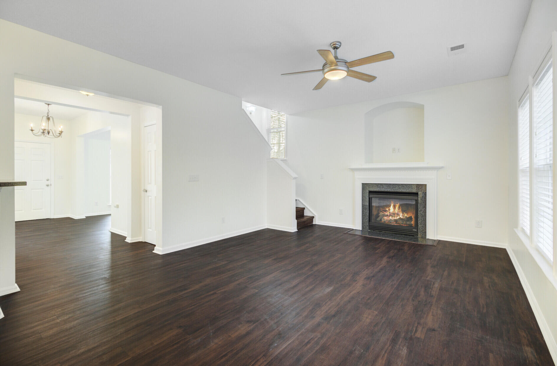 1503 Dockside Court Hanahan, SC 29410 - Photo 7 of 34 12_12_mls