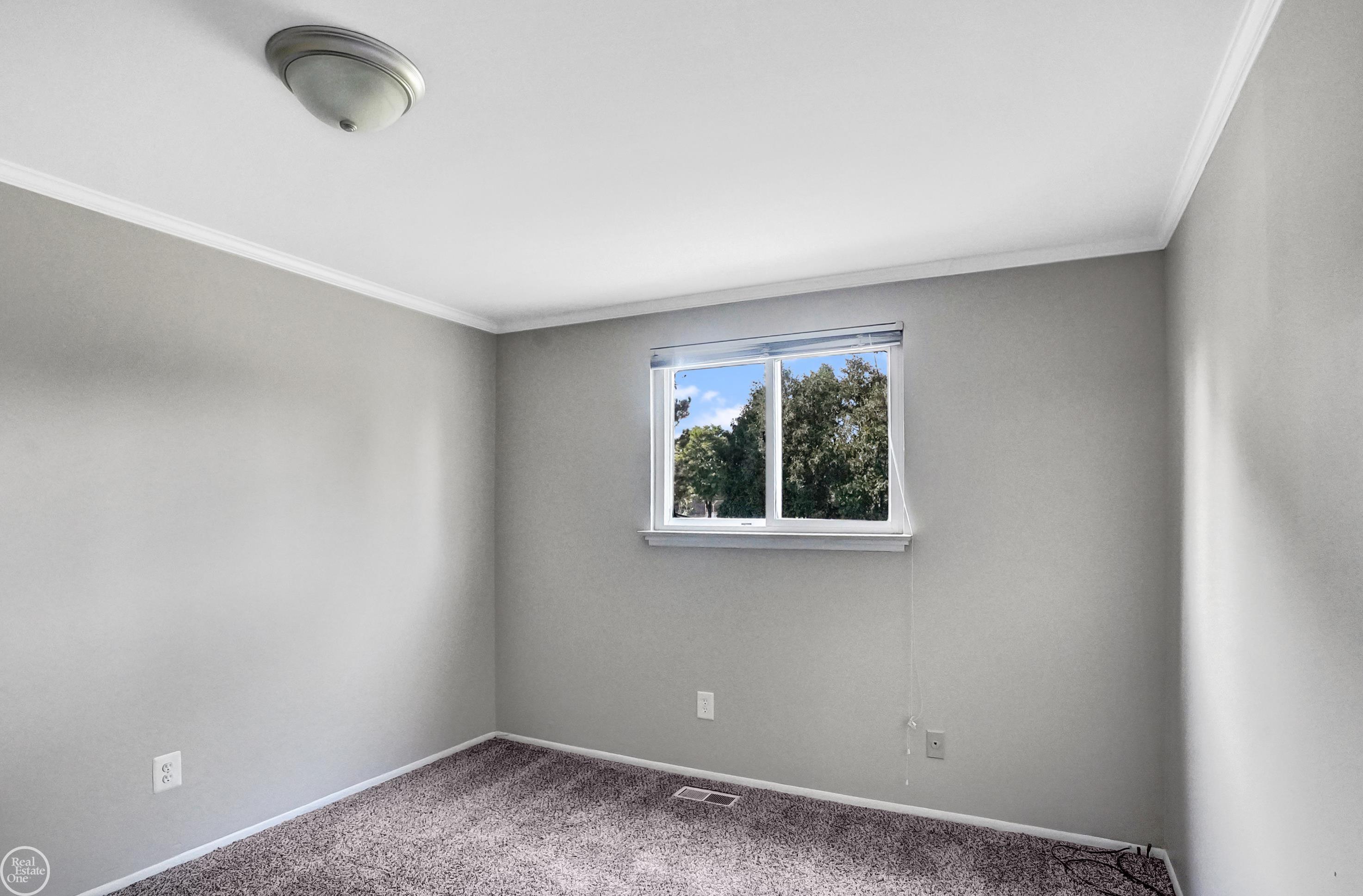 31701 West 13 Mile Road Farmington Hills, MI 48334 - Photo 23 of 29