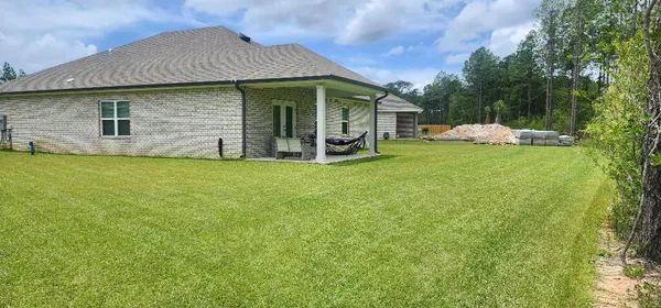 $447,400 | 102 Polaris Place, Freeport, FL 32439