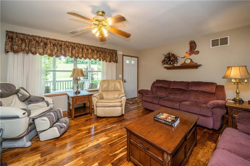 145 Elmbrook Road Beaver Falls, PA 15010 - Photo 5 of 25 Living Room