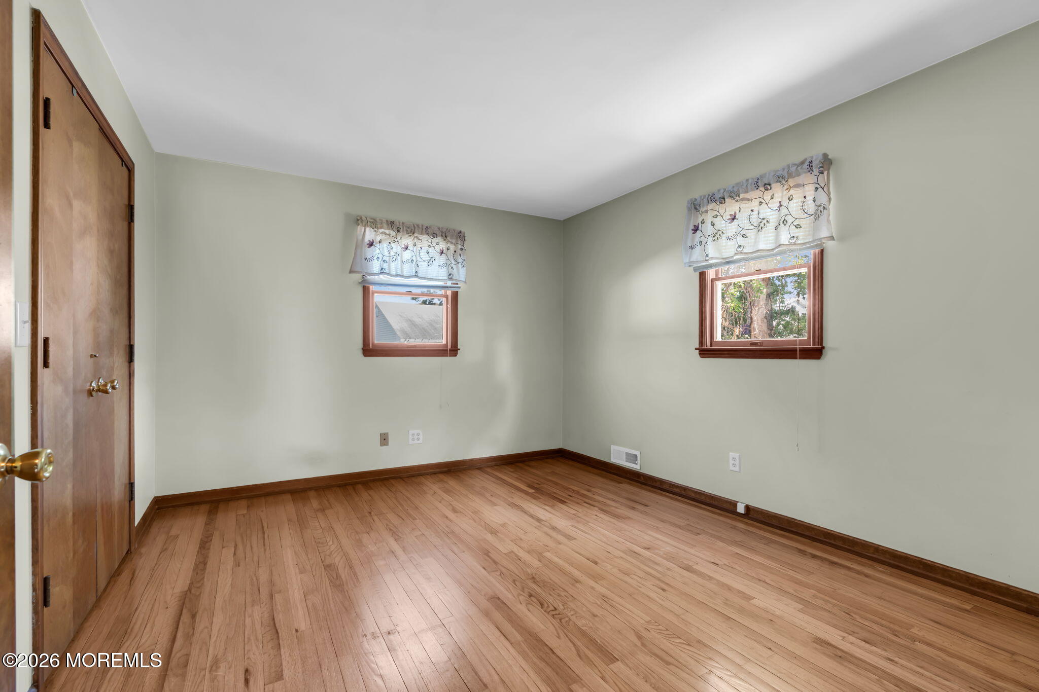2415 Beech Street Point Pleasant, NJ 08742 - Photo 18 of 37 21-web-or-mls-DSC04853