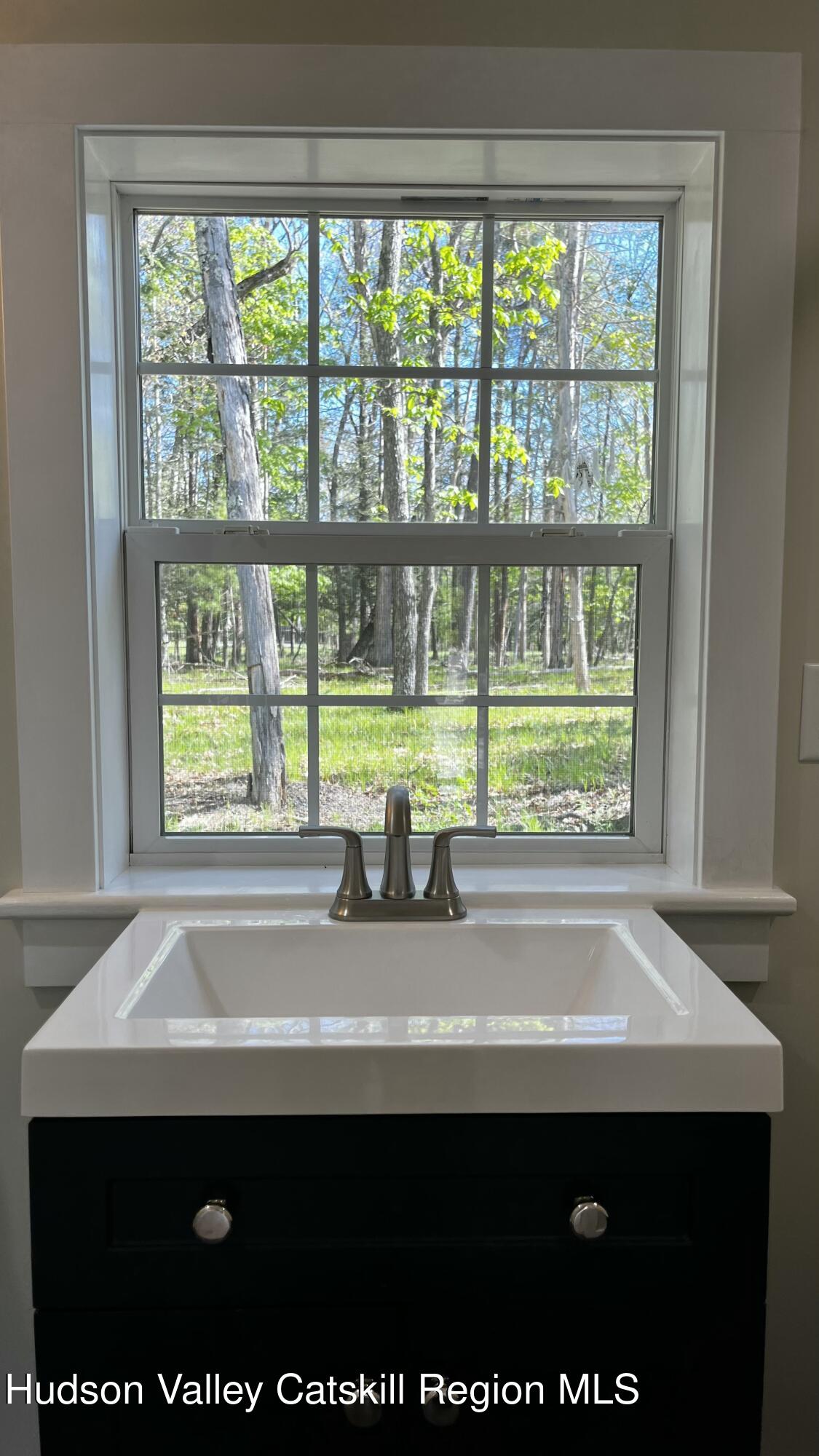 129 Johnson Hill Road, Unit 3 Kingston, NY 12401 - Photo 13 of 14 IMG_9711
