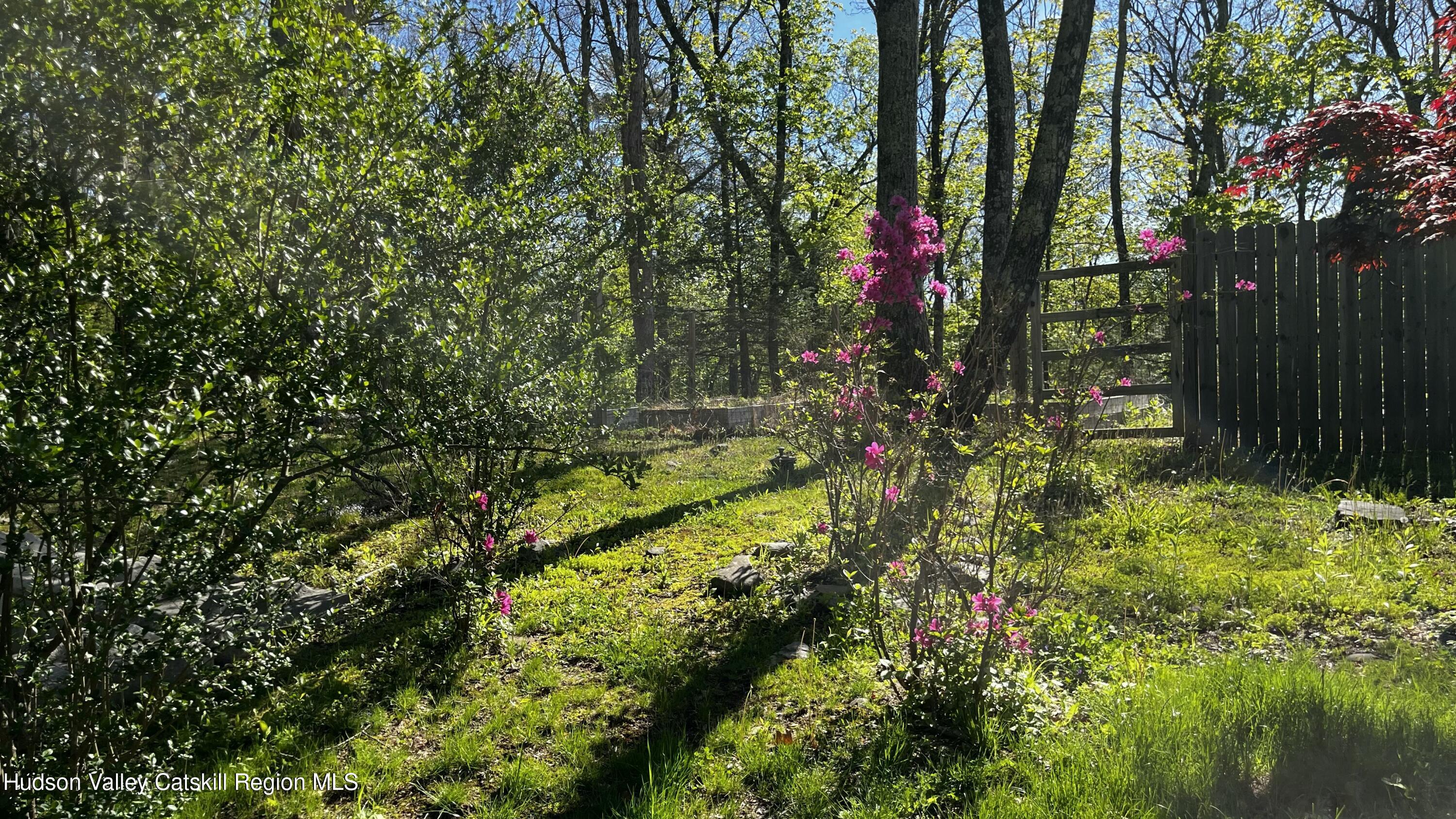129 Johnson Hill Road, Unit 3 Kingston, NY 12401 - Photo 5 of 14 IMG_9716
