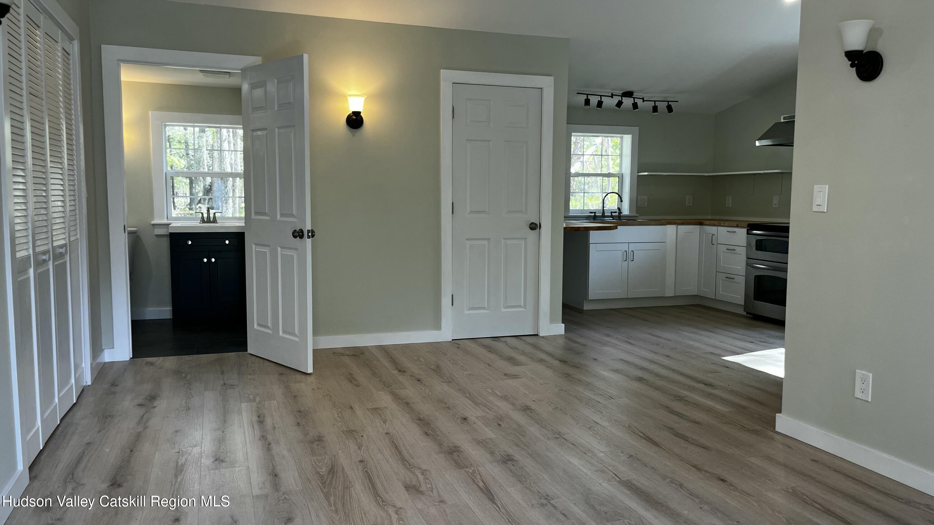 129 Johnson Hill Road, Unit 3 Kingston, NY 12401 - Photo 6 of 14 IMG_9697