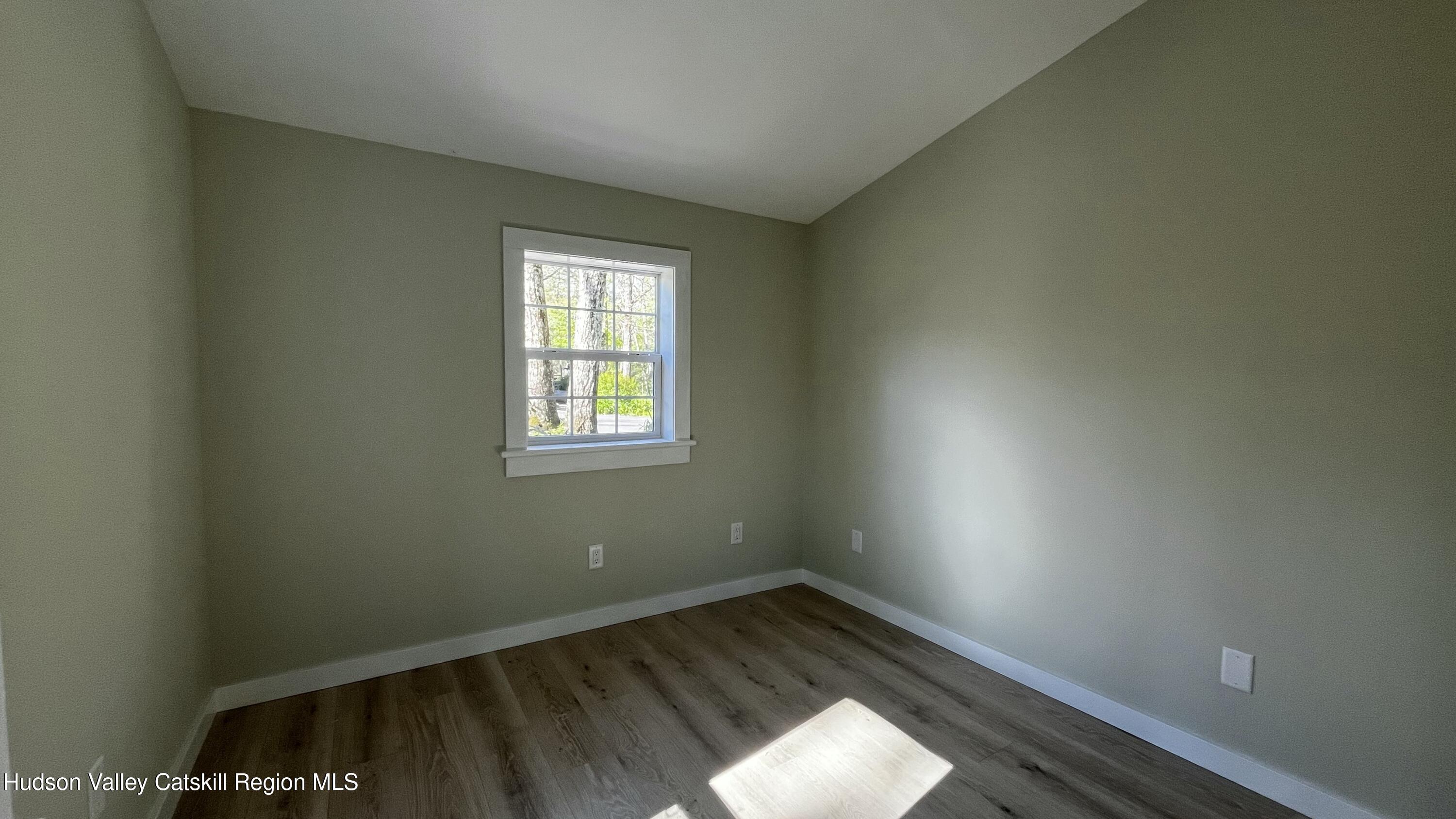 129 Johnson Hill Road, Unit 3 Kingston, NY 12401 - Photo 10 of 14 IMG_9702