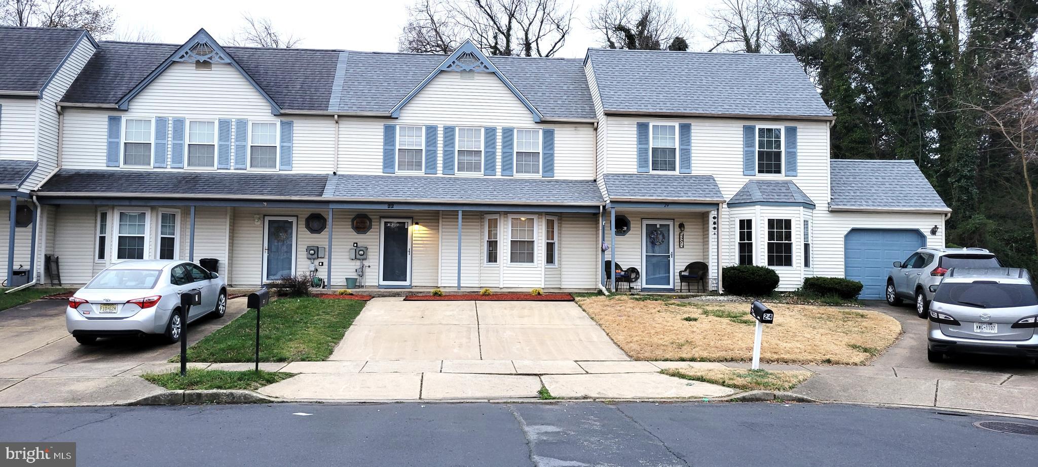 22 Summit Court Clementon, NJ 08021 - Photo 2 of 33 Exterior Front