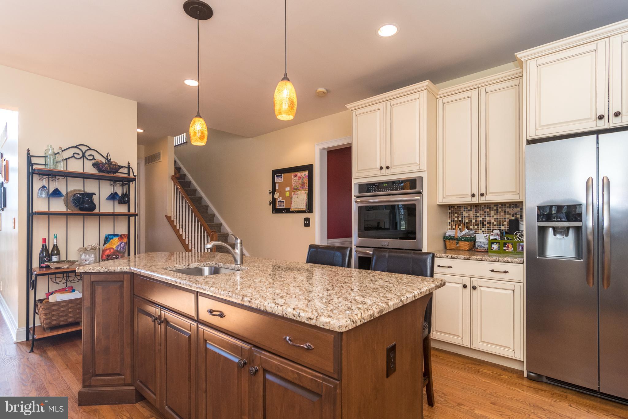 198 Moyer Road Telford, PA 18969 - Photo 10 of 49 Granite Countertops and Island