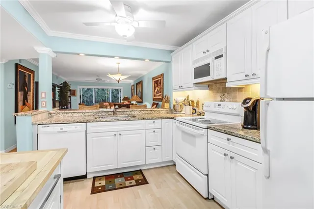 $1,999 | 3041 Sandpiper Bay Circle, Unit H201, Naples, FL 34112