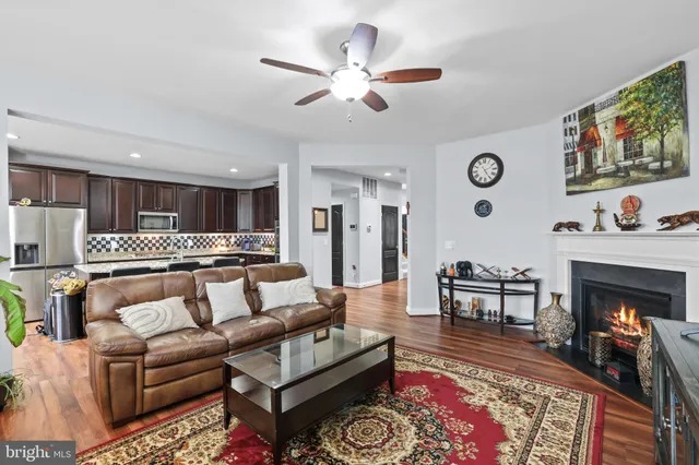 $900,000 | 13426 Eagles Rest Drive, Leesburg, VA 20176