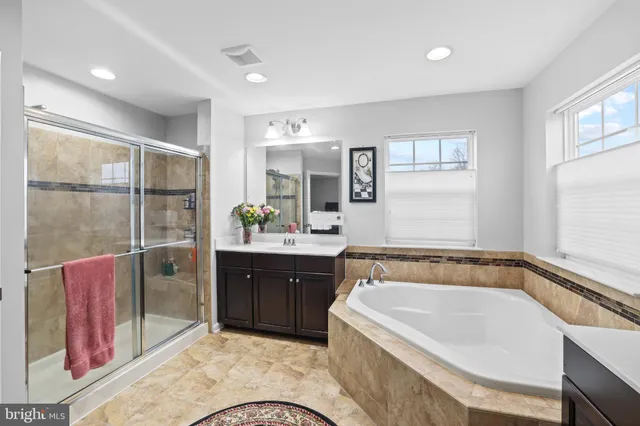 $900,000 | 13426 Eagles Rest Drive, Leesburg, VA 20176