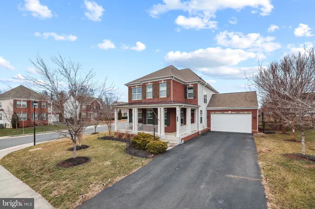 $900,000 | 13426 Eagles Rest Drive, Leesburg, VA 20176