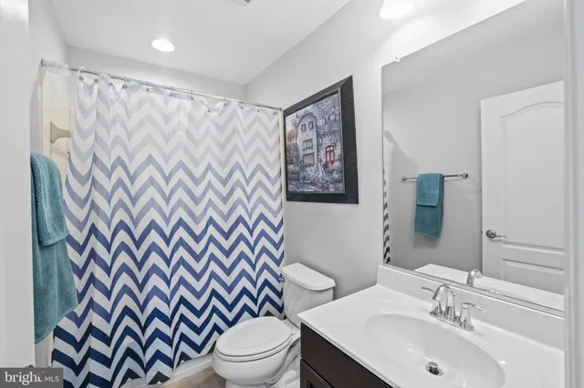 $900,000 | 13426 Eagles Rest Drive, Leesburg, VA 20176