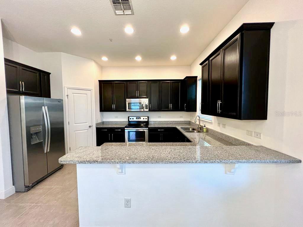 12219 Joshua Tree Trail Windermere, FL 34786 - Photo 6 of 22