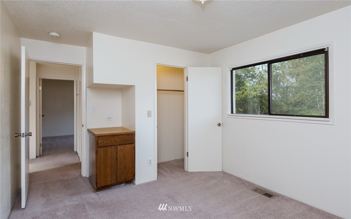 710 East Smith Road Bellingham, WA 98226 - Photo 8 of 20