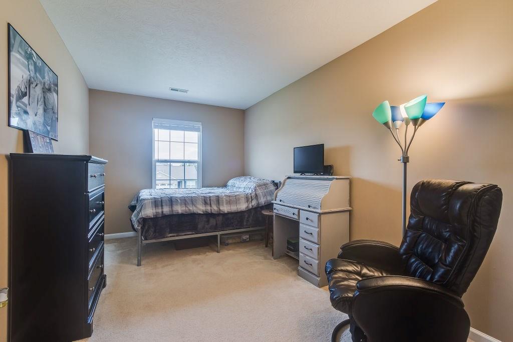 92 Rambling Road Greenfield, IN 46140 - Photo 17 of 25