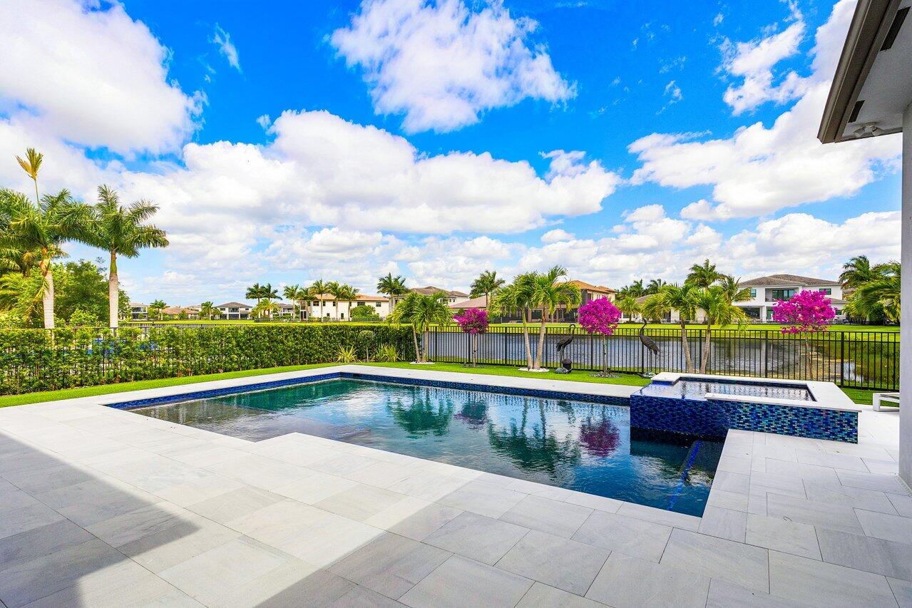 9625 Vescovato Way Boca Raton, FL 33496 - Photo 43 of 94 042-9625VescovatoWay-BocaRaton-FL-33496-