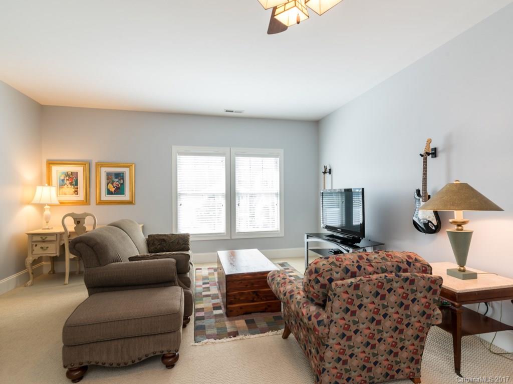 17611 Meadow Bottom Road Charlotte, NC 28277 - Photo 20 of 24 Gallery Image 20
