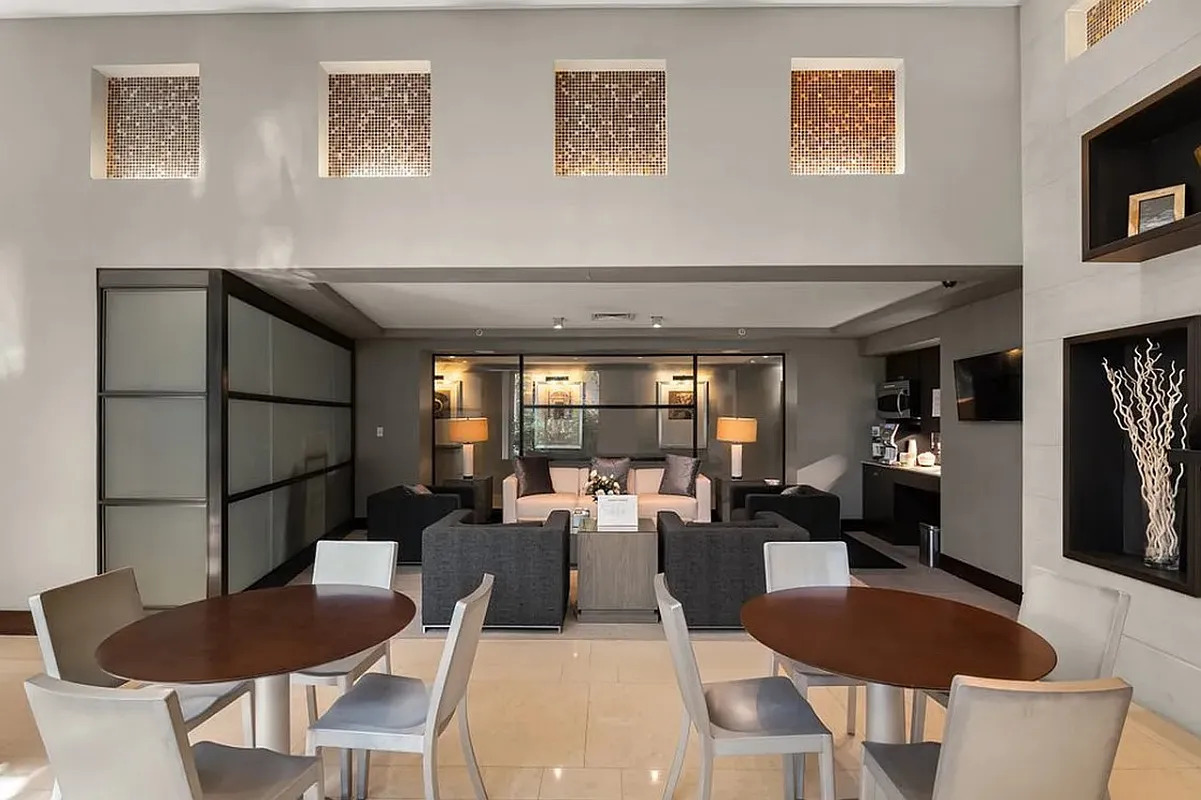 80 Riverside Boulevard, Unit 4X Manhattan, NY 10069 - Photo 11 of 17