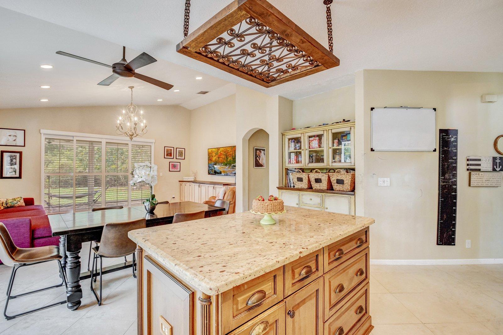 8462 Vía D Oro Boca Raton, FL 33433 - Photo 21 of 58 8462 Via