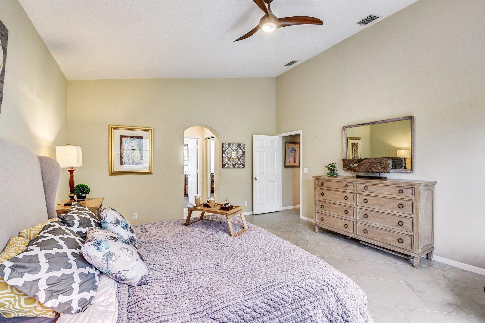 8462 Vía D Oro Boca Raton, FL 33433 - Photo 22 of 58 downstairs master