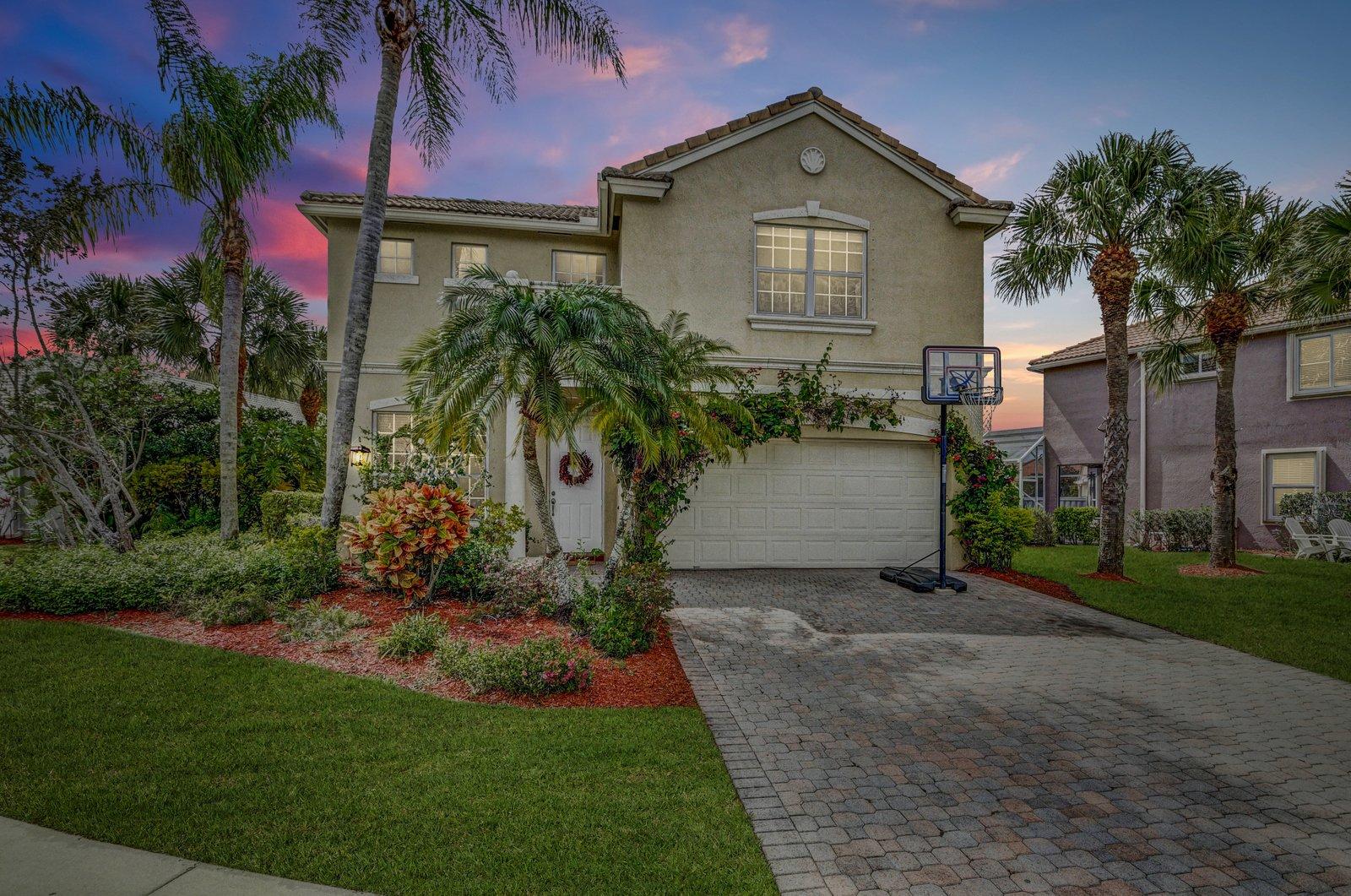 8462 Vía D Oro Boca Raton, FL 33433 - Photo 4 of 58 Fun Twilight 8462 Via