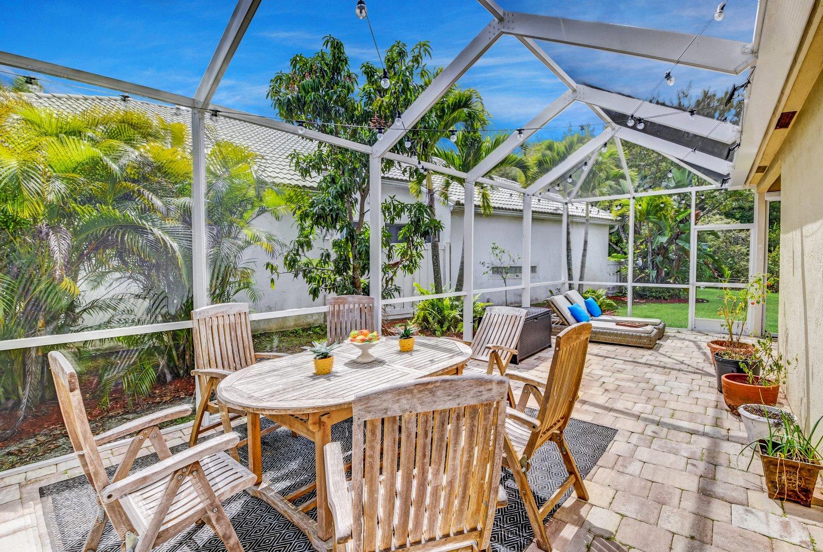 8462 Vía D Oro Boca Raton, FL 33433 - Photo 44 of 58 8462 Via