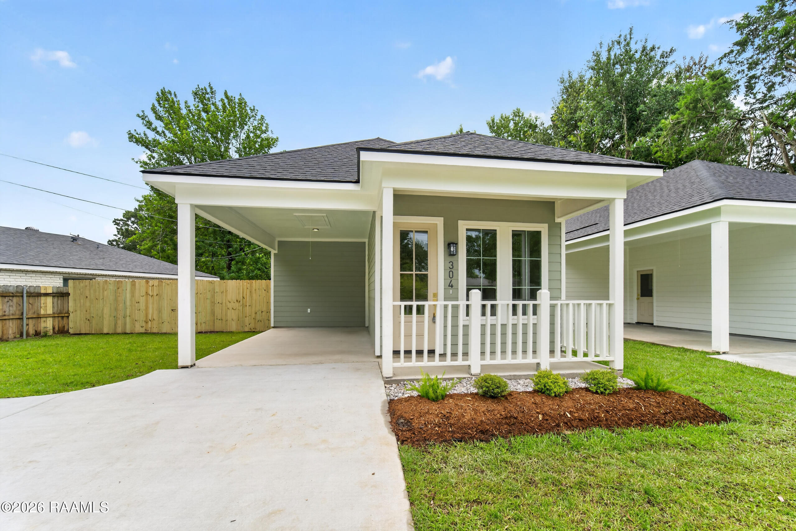 304 Academy Road Lafayette, LA 70503 - Photo 1 of 26 DSC02510