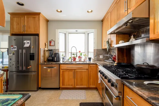 $1,296,000 | 513 Park Way, South San Francisco, CA 94080