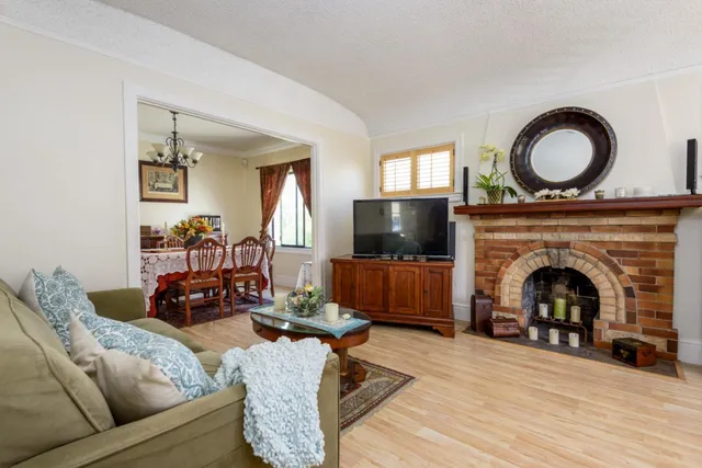 $1,296,000 | 513 Park Way, South San Francisco, CA 94080